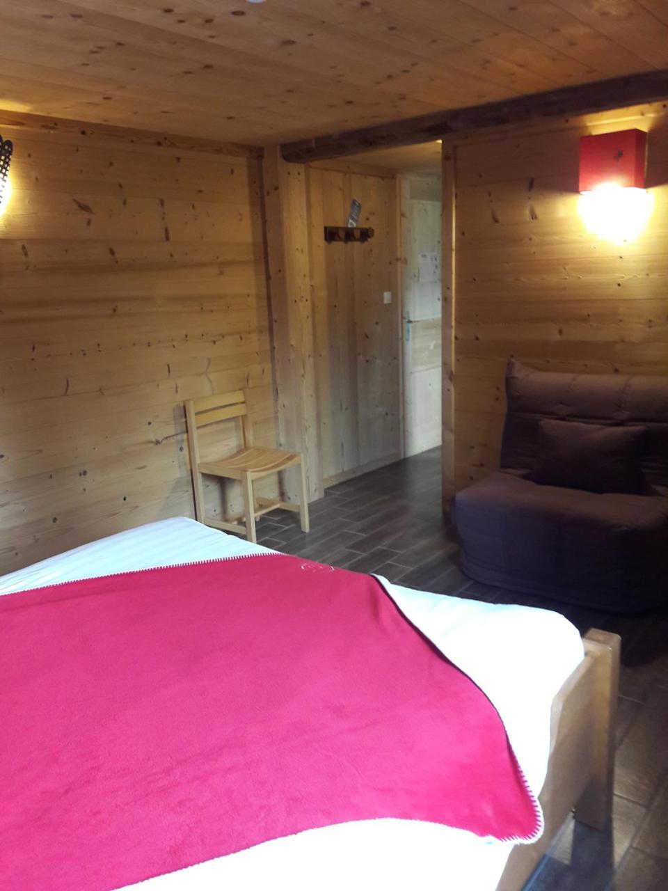 Chalet Sous Le Jora - Chambres D'Hotes Le Praz de Lys Exterior foto